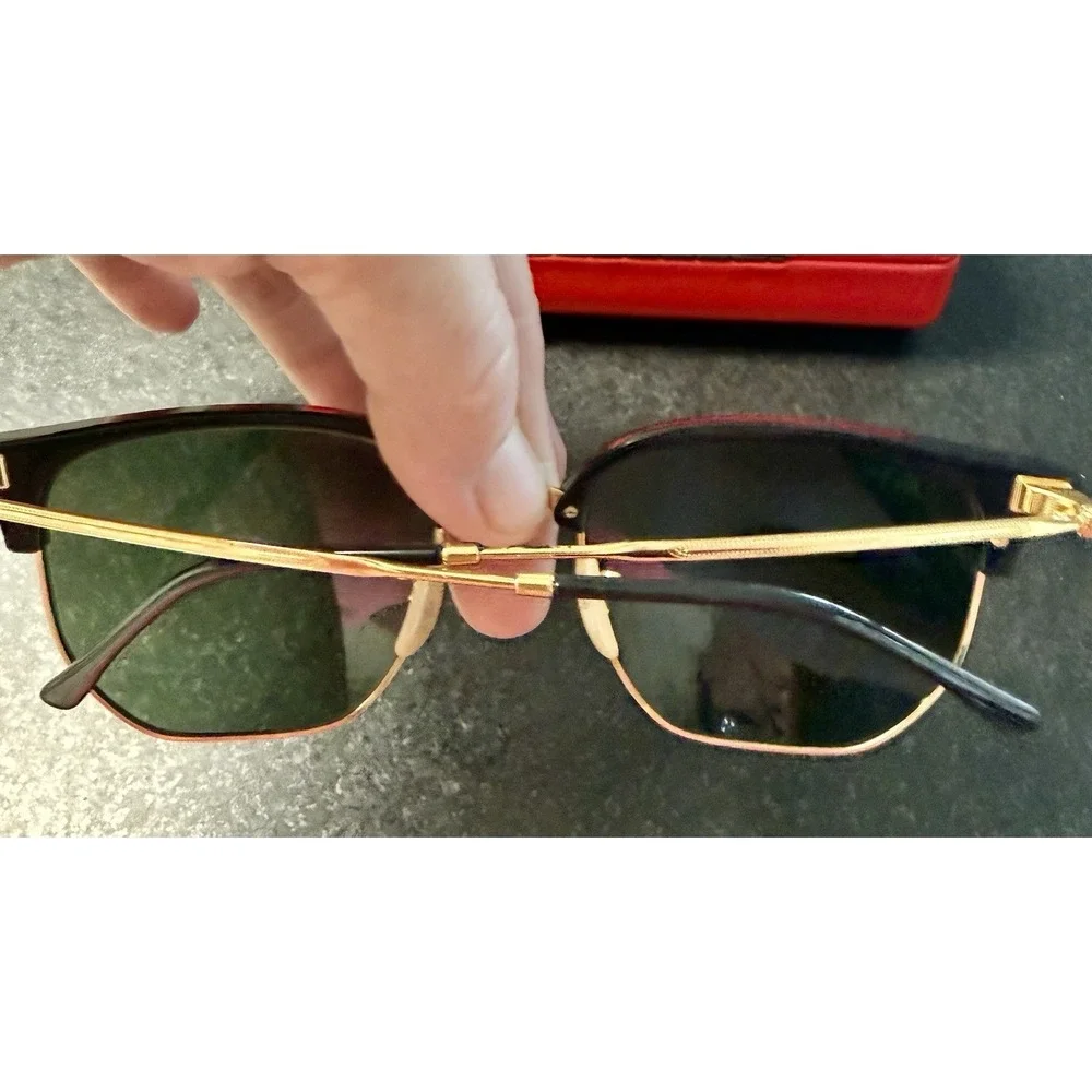 Vintage Ray-Ban Clubmaster Sunglasses Black Gold 53-20 Made in Italy